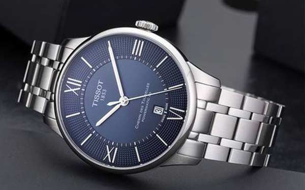 天梭表蒙有劃痕有哪些方法處理(圖) 天梭表蒙有劃痕有哪些方法處理(圖)