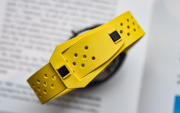 揭秘天梭手表表蒙破損后的專業修復技巧